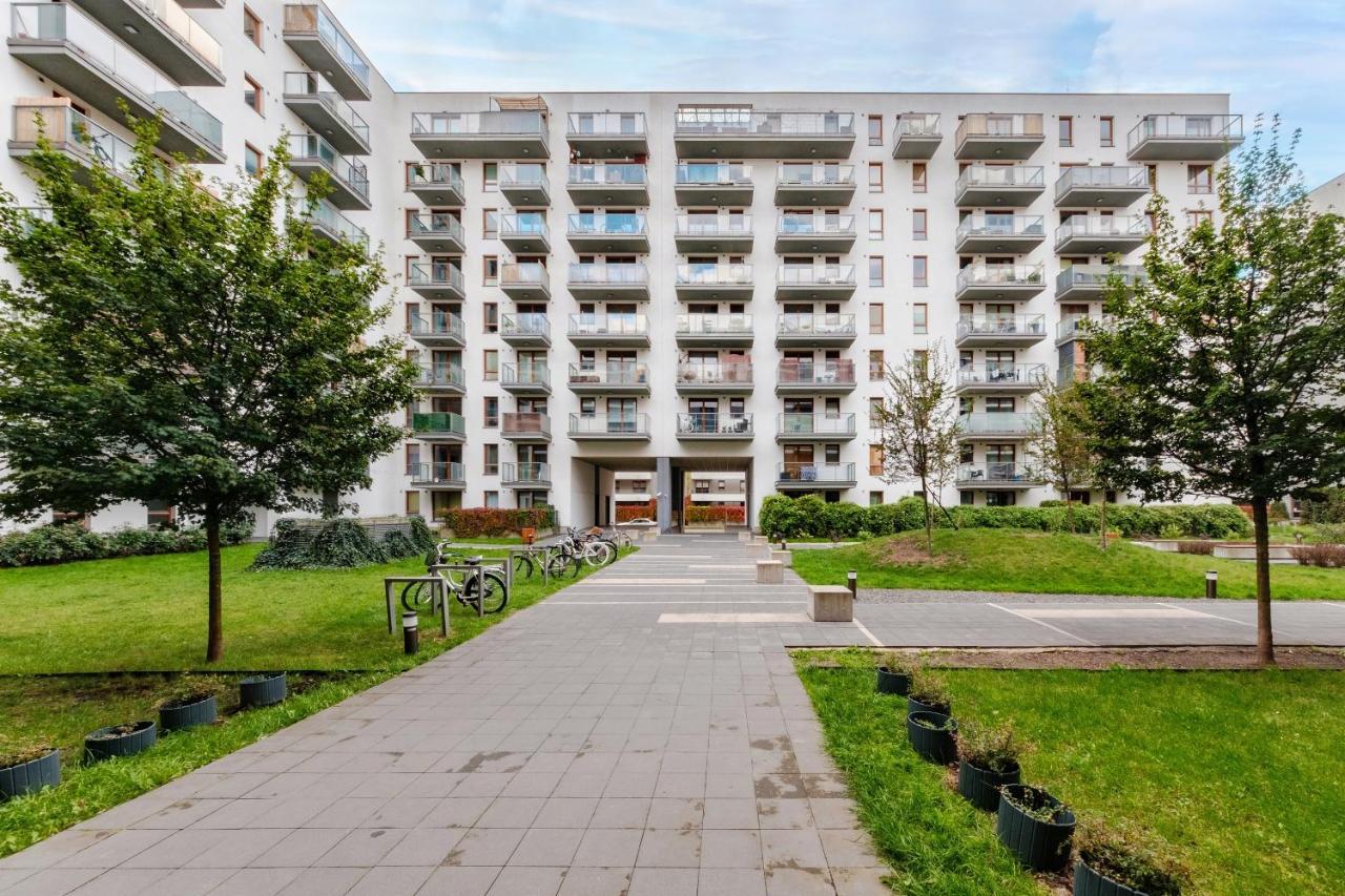 Apartment Wola, Wi-Fi, Smart Lock, Air Condition Варшава Екстериор снимка